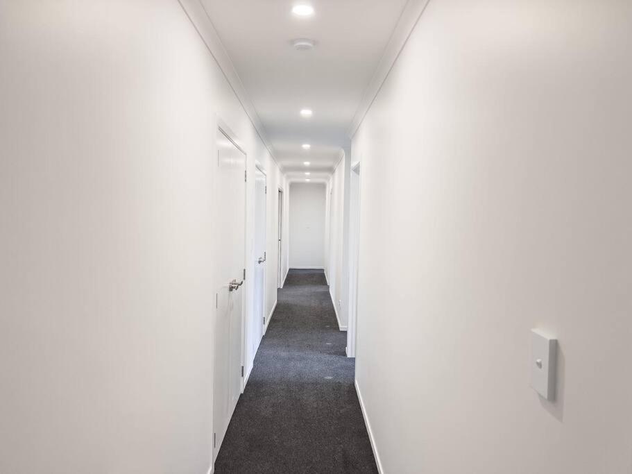 Holiday home Sunshine Brand New 4 Bedroom House Rotorua