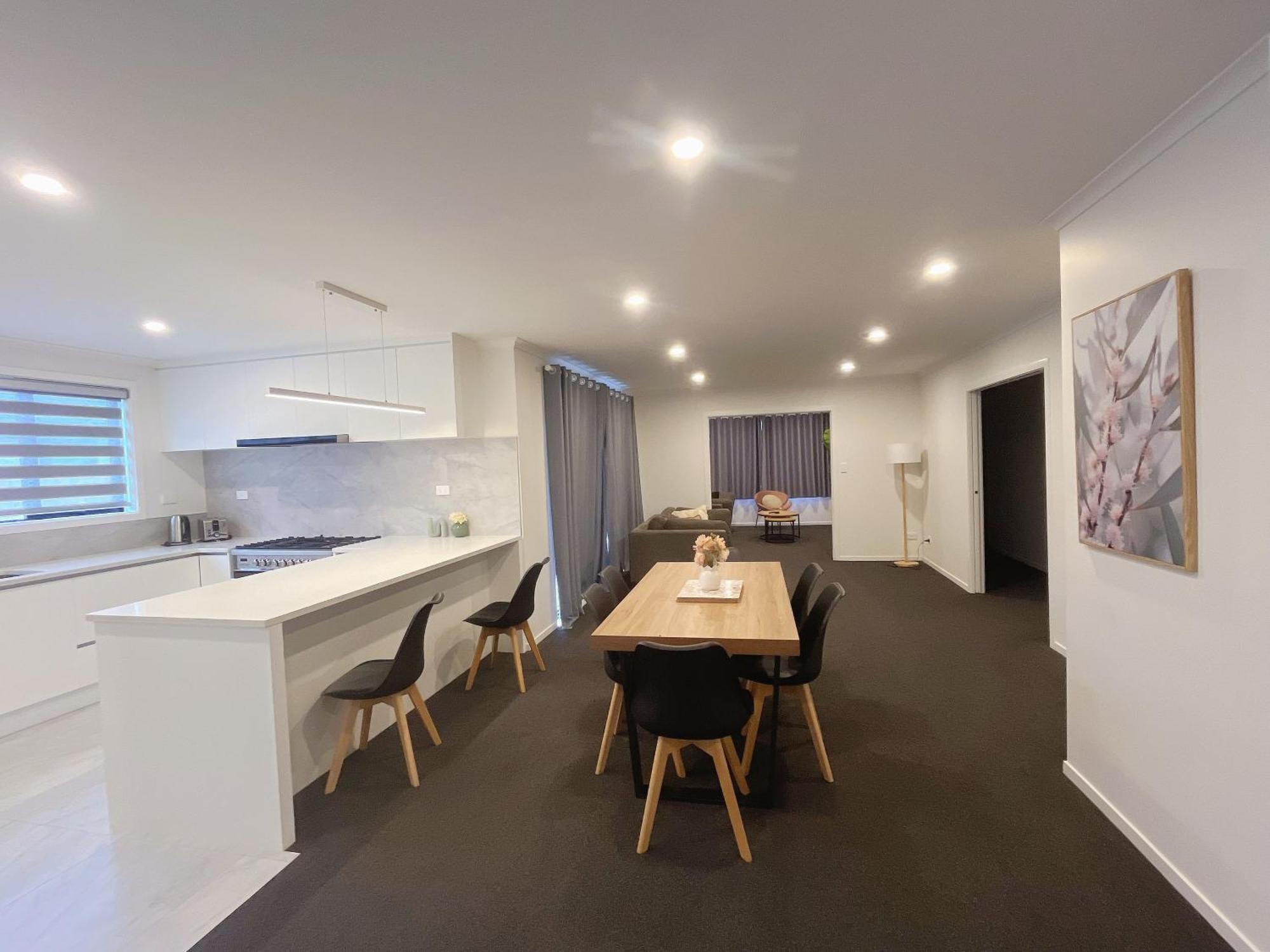 Holiday home Sunshine Brand New 4 Bedroom House Rotorua